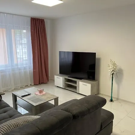 Wunderschoene In Solingen-mitte