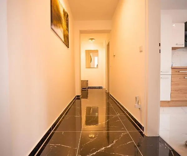 Wunderschoene In Solingen-mitte Daire Solingen